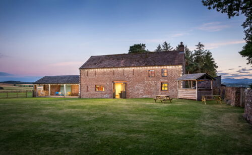 Barn Intro Min