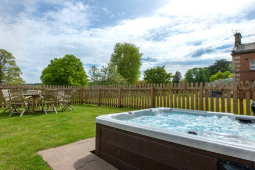 Garden and hot tub
